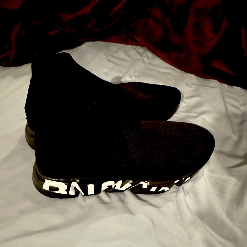 Balenciaga speed graffiti trainers black